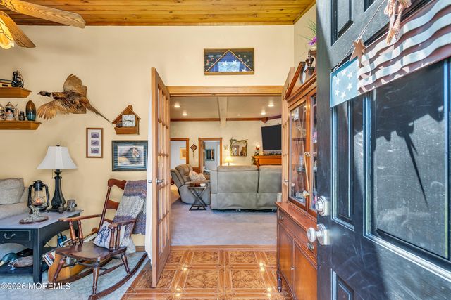 637 Prospect Avenue, Pine Beach, NJ 08741
