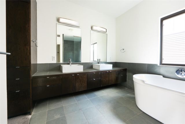 4302 Gibson Street B, Houston, TX 77007