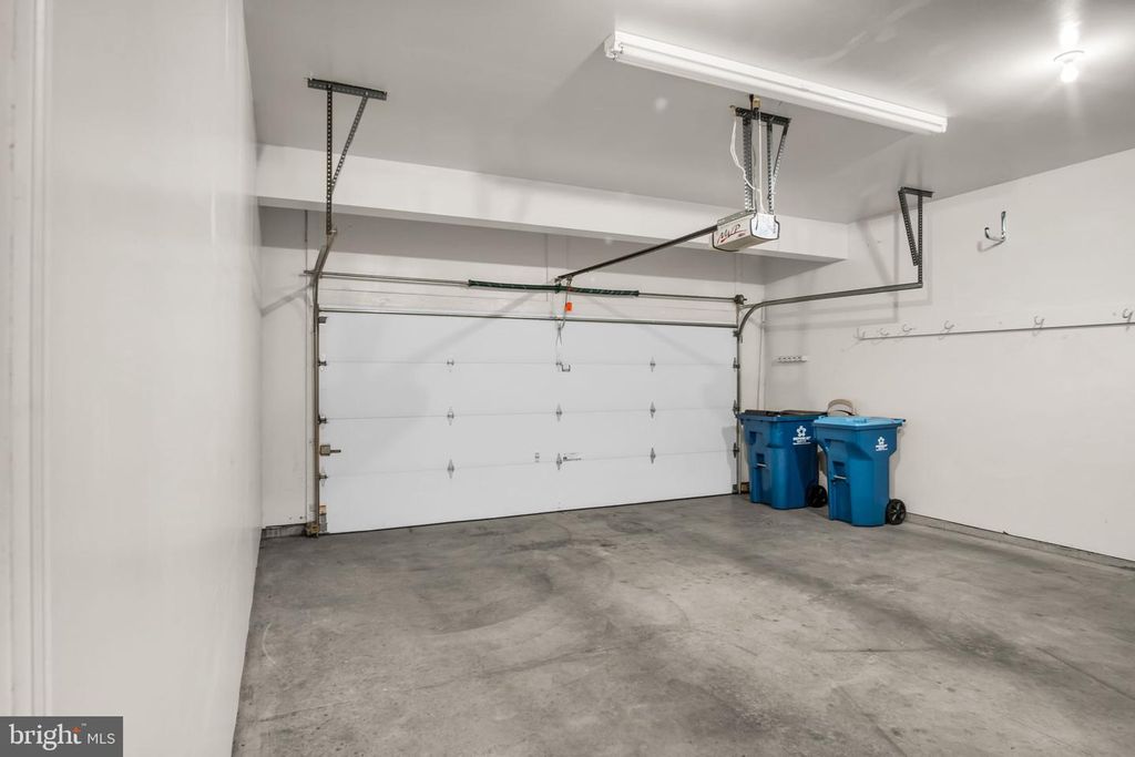 215 WEST VW, Carlisle, PA 17013