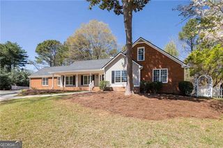 315 Lucinda Court NW, Marietta, GA 30064