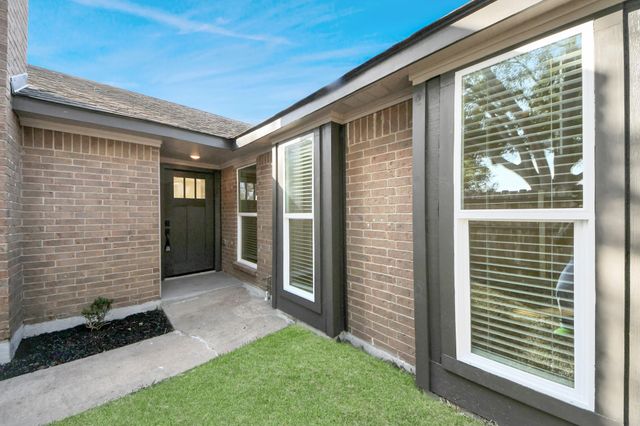 3305 Avenue R, Rosenberg, TX 77471