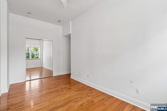 1 Grant Street, Montclair, NJ 07042