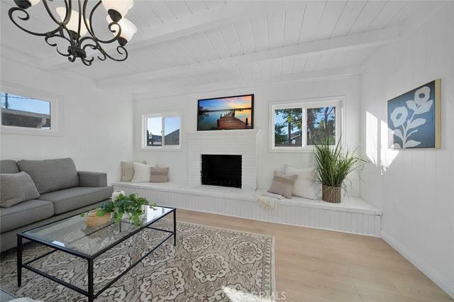 11715 Samoline, Downey, CA 90241