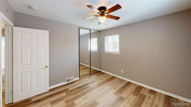 1177 Connie Avenue, Madison Heights, MI 48071