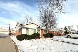 1177 Connie Avenue, Madison Heights, MI 48071