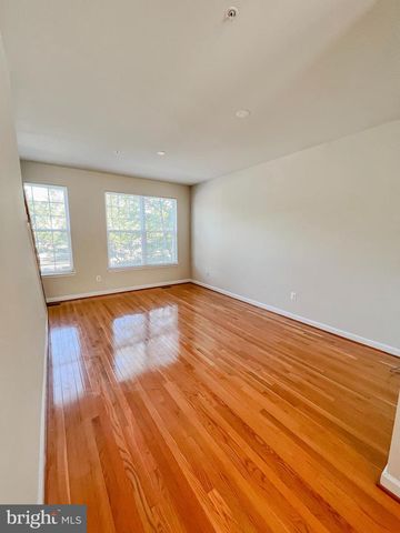 720 GARRETT A MORGAN BLVD, Hyattsville, MD 20785