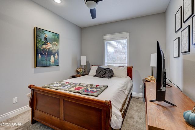 914 N Fountain Street, Carterville, MO 64835