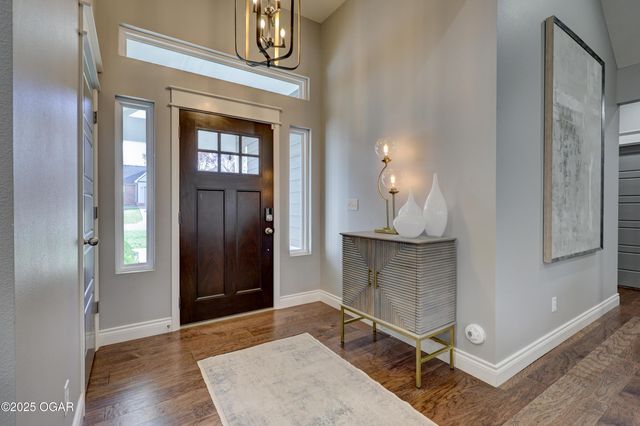 914 N Fountain Street, Carterville, MO 64835