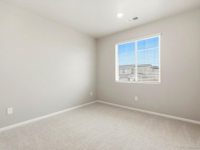 1609 Rumley Creek Dr, Windsor, CO 80550