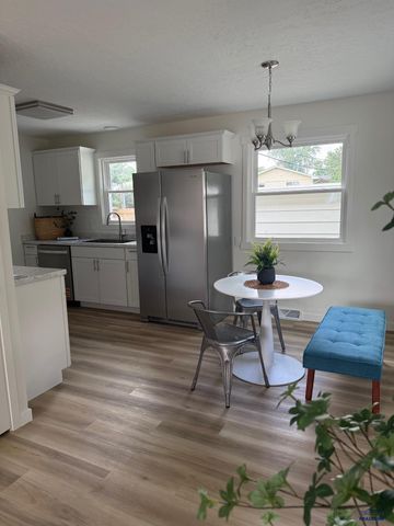 135 TALLENT, Rapid City, SD 57701