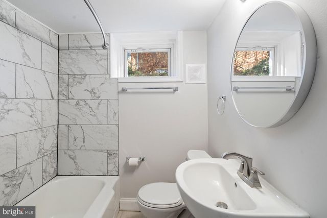 3426 PARKLAWN AVE, Baltimore, MD 21213