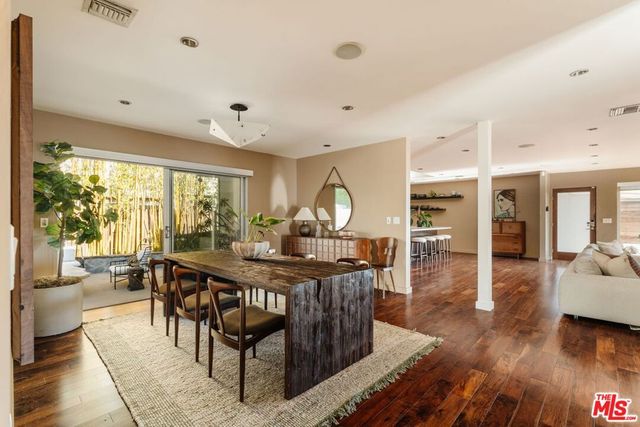 8559 Hollywood Boulevard, Los Angeles, CA 90069