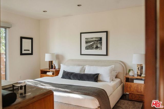 8559 Hollywood Boulevard, Los Angeles, CA 90069