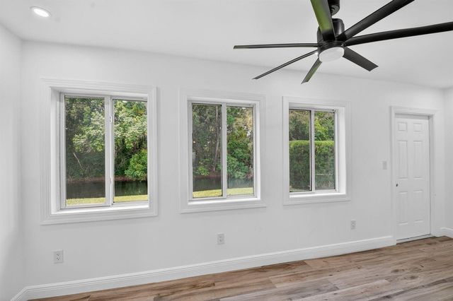 112 Lake Olive Drive, Royal Palm Beach, FL 33411