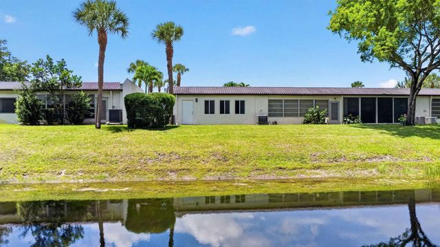 112 Lake Olive Drive, Royal Palm Beach, FL 33411