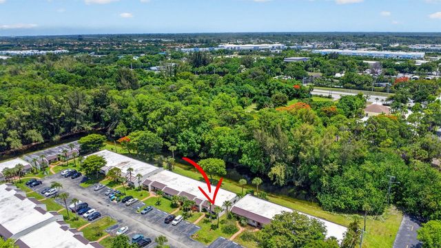 112 Lake Olive Drive, Royal Palm Beach, FL 33411