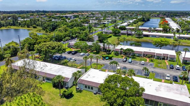 112 Lake Olive Drive, Royal Palm Beach, FL 33411