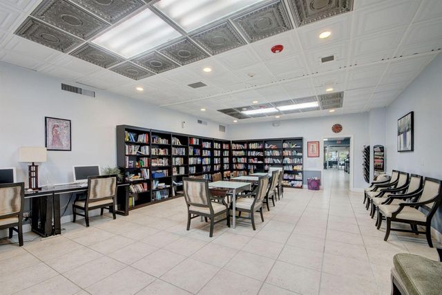 112 Lake Olive Drive, Royal Palm Beach, FL 33411
