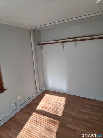 1372 New Haven Road, Naugatuck, CT 06770