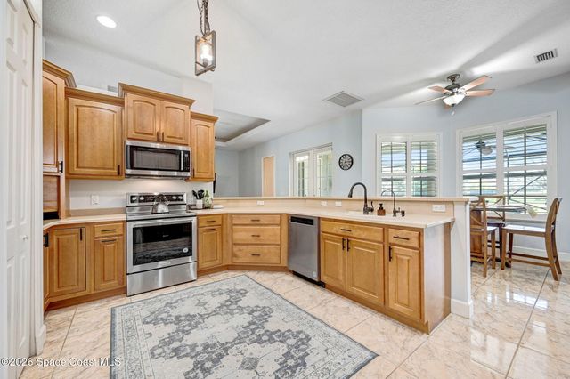 4268 Gardenwood Circle, Grant, FL 32949