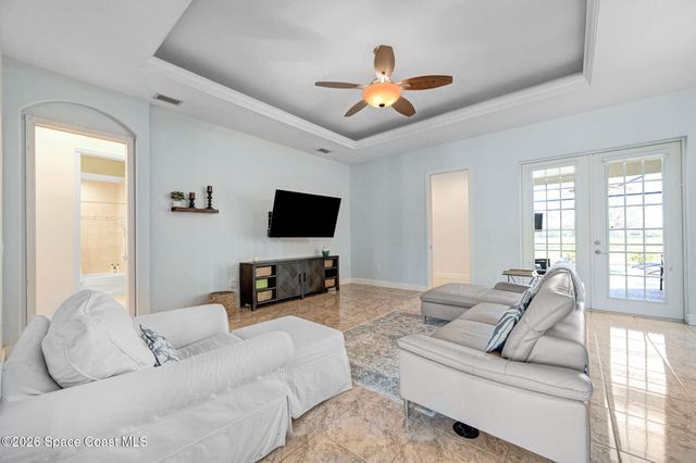4268 Gardenwood Circle, Grant, FL 32949
