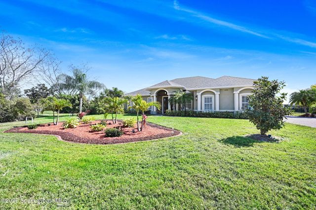 4268 Gardenwood Circle, Grant, FL 32949