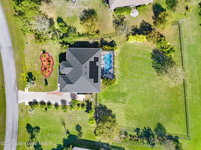 4268 Gardenwood Circle, Grant, FL 32949