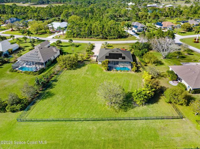 4268 Gardenwood Circle, Grant, FL 32949