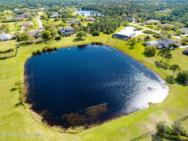 4268 Gardenwood Circle, Grant, FL 32949