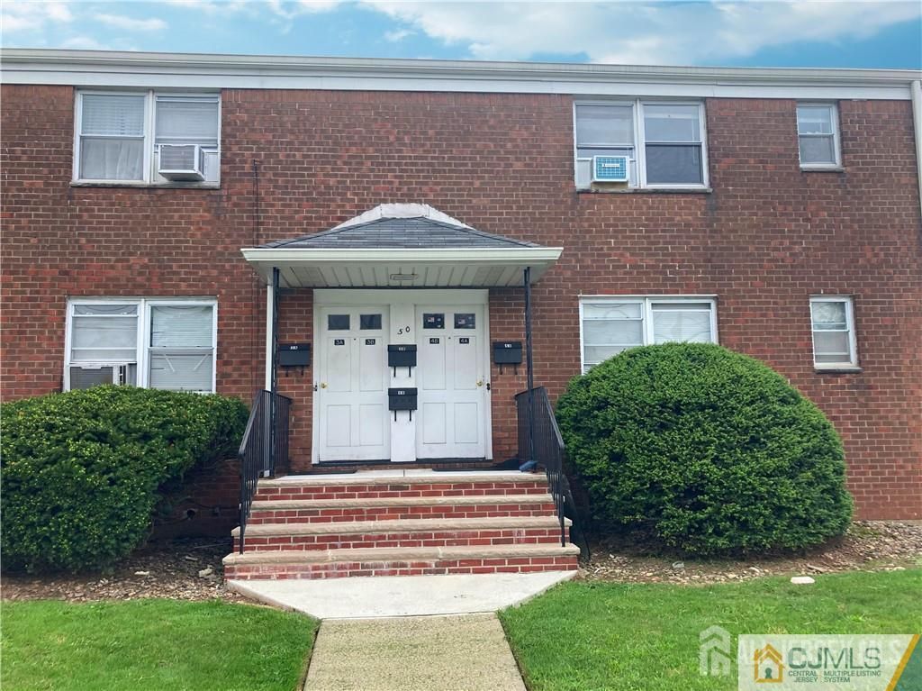 250 Penn Avenue 4B, Edison, NJ 08817