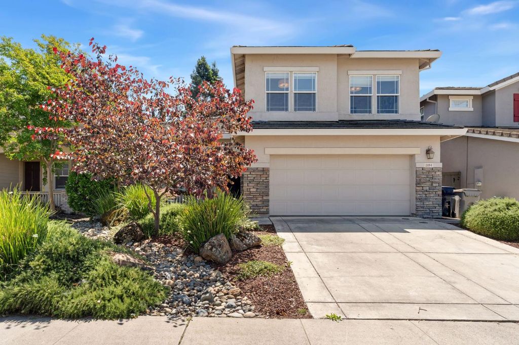 2154 New Hampshire Way, Sacramento, CA 95835