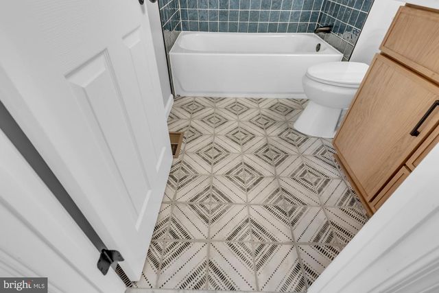 5485 SOLOMONS ISLAND RD, Lothian, MD 20711