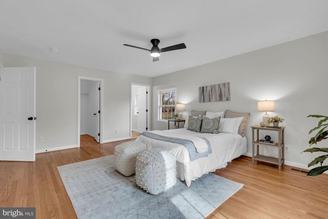 5485 SOLOMONS ISLAND RD, Lothian, MD 20711