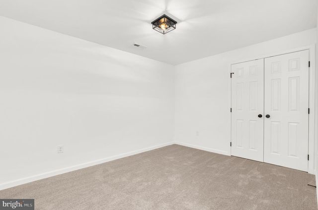 5485 SOLOMONS ISLAND RD, Lothian, MD 20711