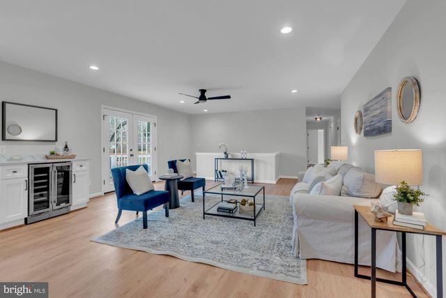 5485 SOLOMONS ISLAND RD, Lothian, MD 20711