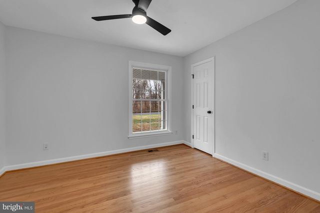 5485 SOLOMONS ISLAND RD, Lothian, MD 20711