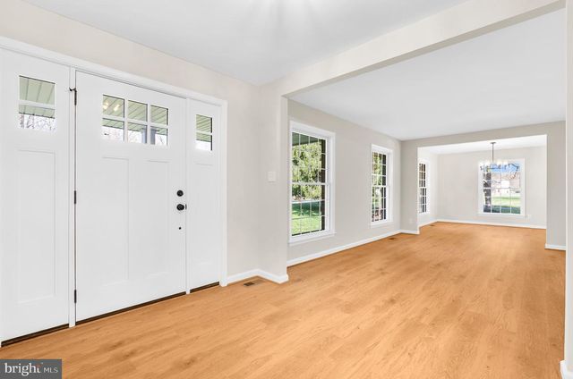 5485 SOLOMONS ISLAND RD, Lothian, MD 20711