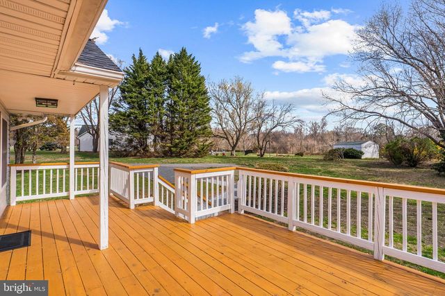 5485 SOLOMONS ISLAND RD, Lothian, MD 20711
