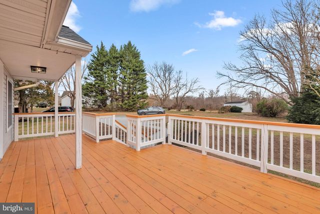 5485 SOLOMONS ISLAND RD, Lothian, MD 20711