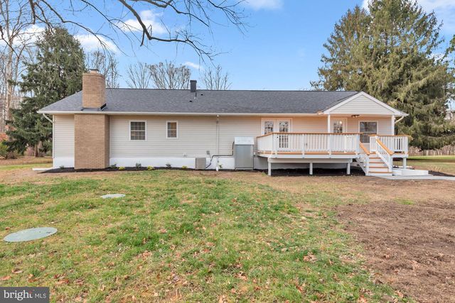 5485 SOLOMONS ISLAND RD, Lothian, MD 20711