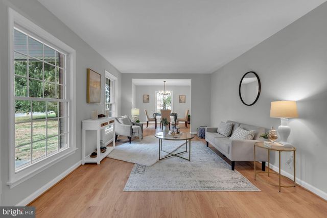 5485 SOLOMONS ISLAND RD, Lothian, MD 20711