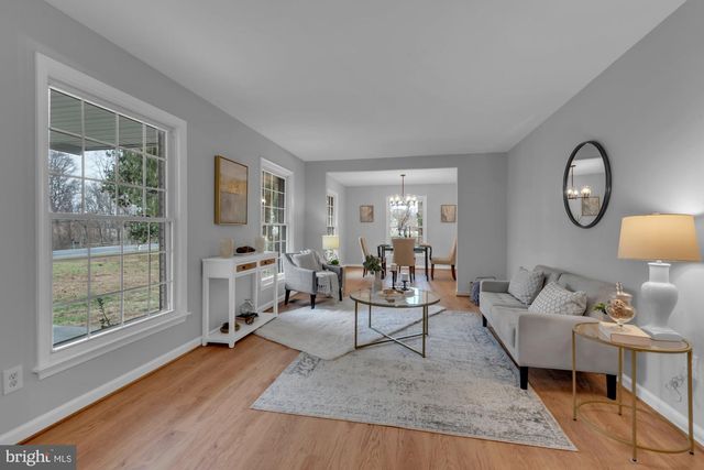 5485 SOLOMONS ISLAND RD, Lothian, MD 20711