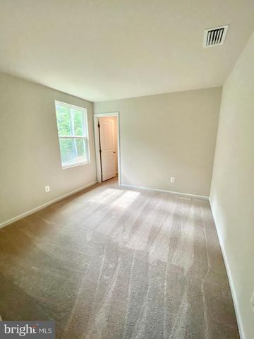 612 MCFERREN RD, Stafford, VA 22554