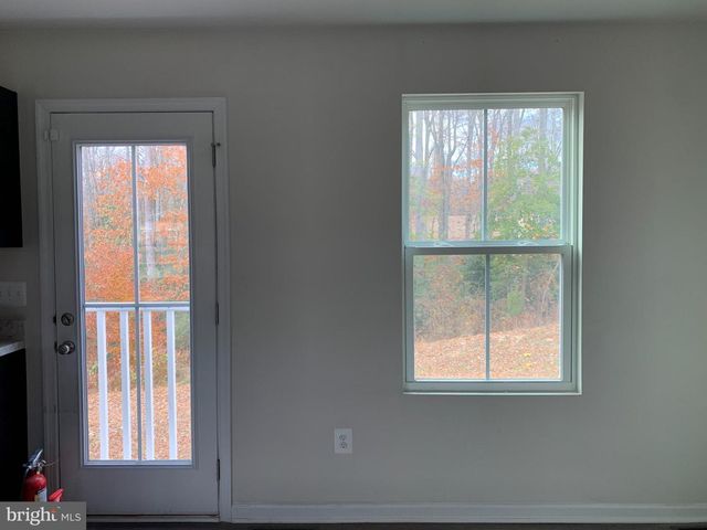 612 MCFERREN RD, Stafford, VA 22554