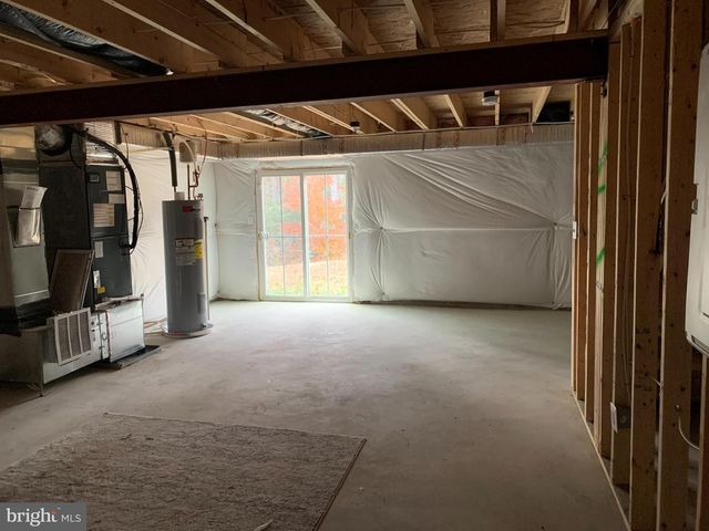 612 MCFERREN RD, Stafford, VA 22554