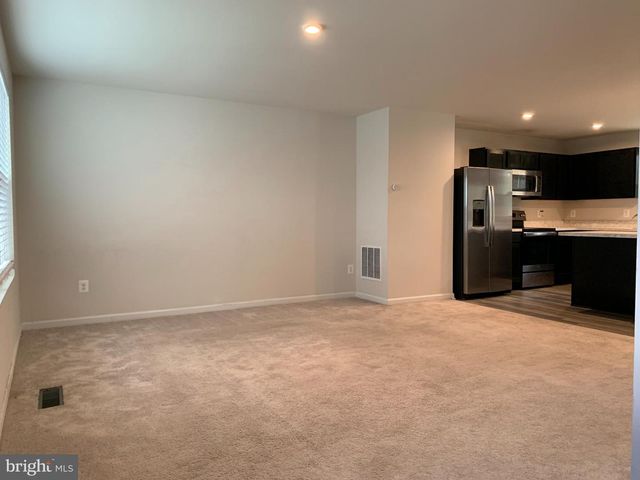 612 MCFERREN RD, Stafford, VA 22554