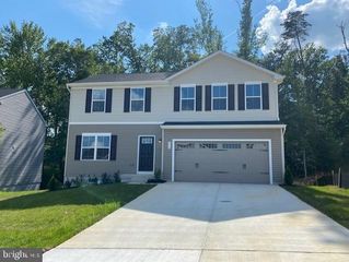 612 MCFERREN RD, Stafford, VA 22554