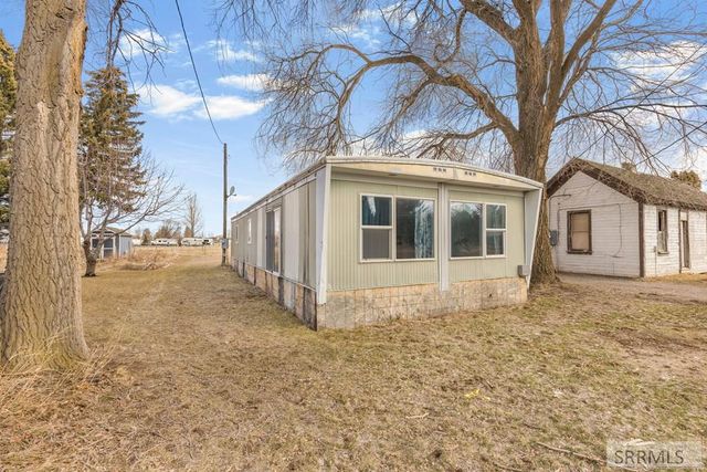 5571 Iona Road, Iona, ID 83427