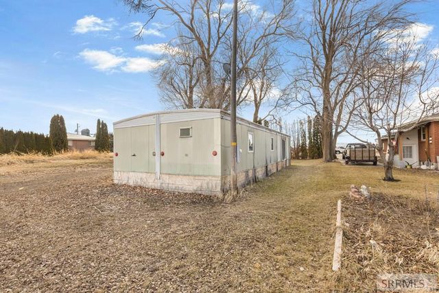 5571 Iona Road, Iona, ID 83427