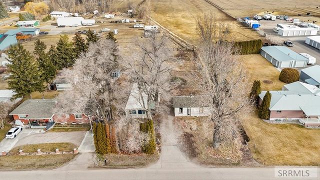 5571 Iona Road, Iona, ID 83427